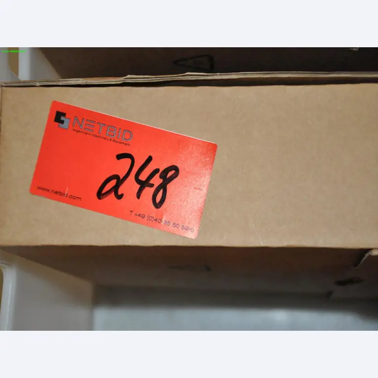 Máquinas, ferramentas, mercadorias / equipamento de oficina do ambiente<br> Comércio automóvel / serviço de pneus-14